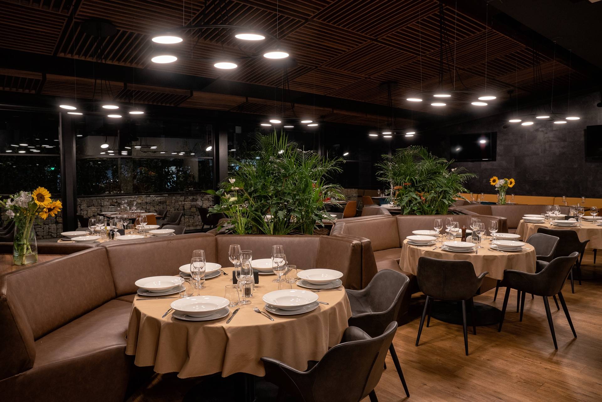 Adella Boutique Hotel - Free Secured Parking 2