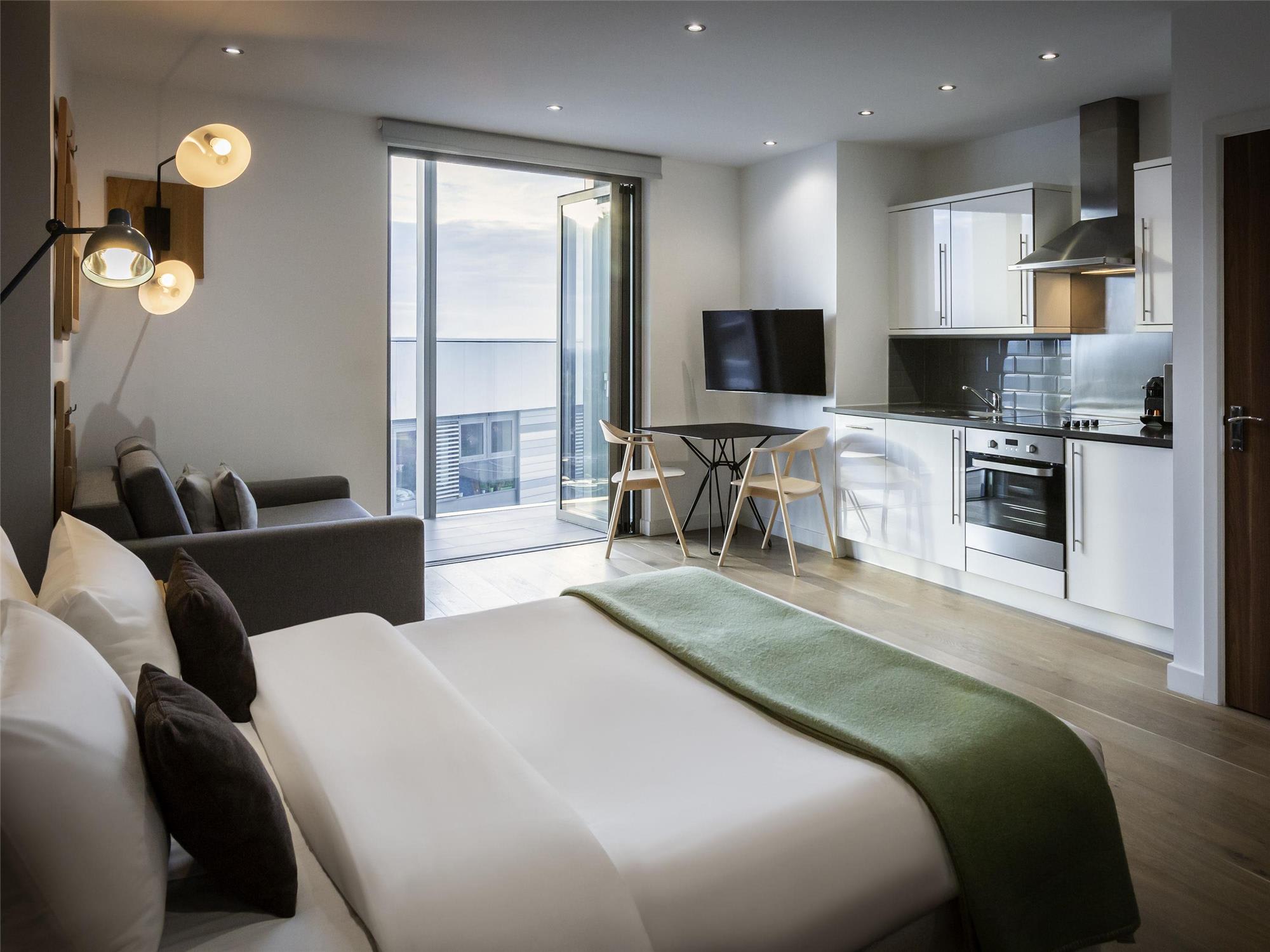 Aparthotel Adagio London Brentford 1