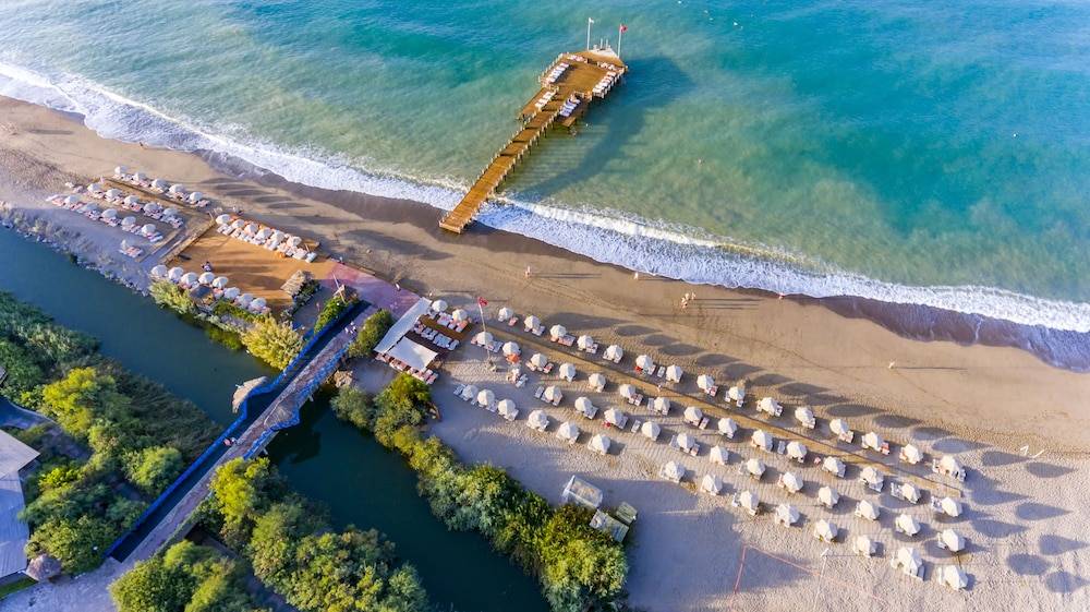 Sunrise Resort Hotel 1