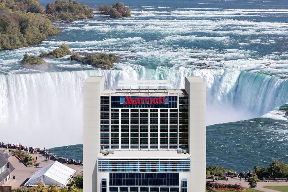 Niagara Falls Marriott on the Falls 1