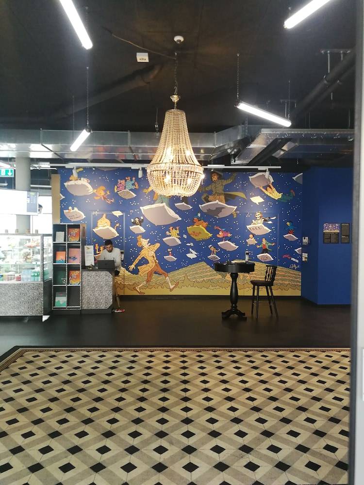 ibis Styles Genève Carouge 2