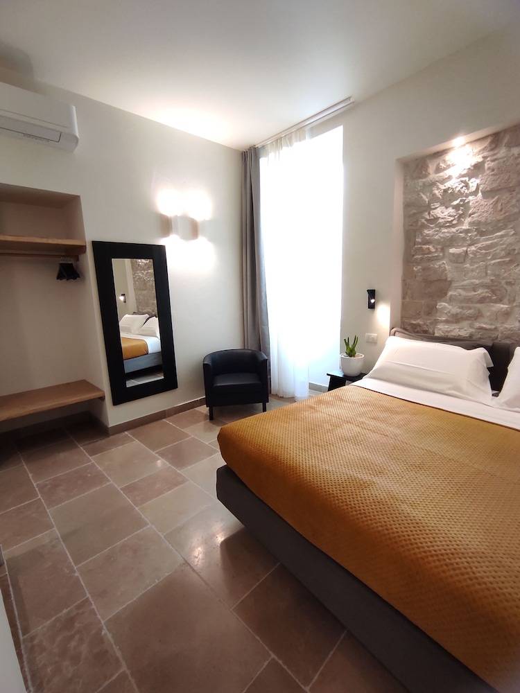 La Maison 1
