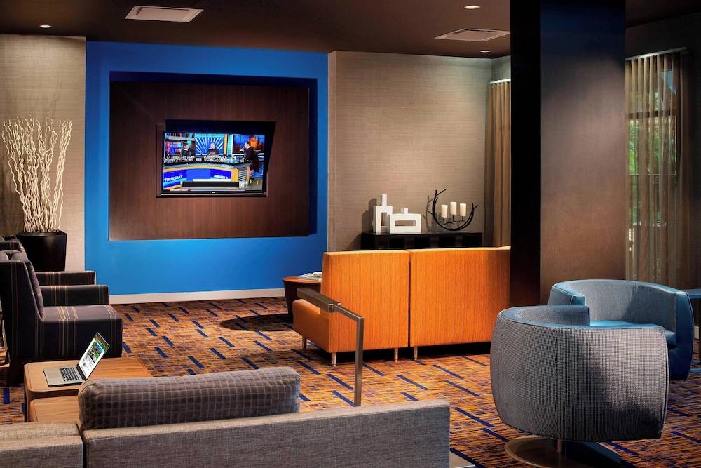 Courtyard by Marriott Orlando Lake Buena Vista in the Marriott Village 2