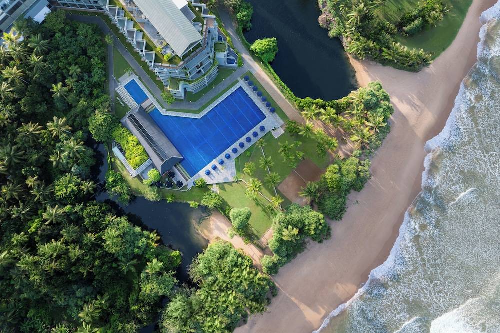 Sheraton Kosgoda Turtle Beach Resort 1