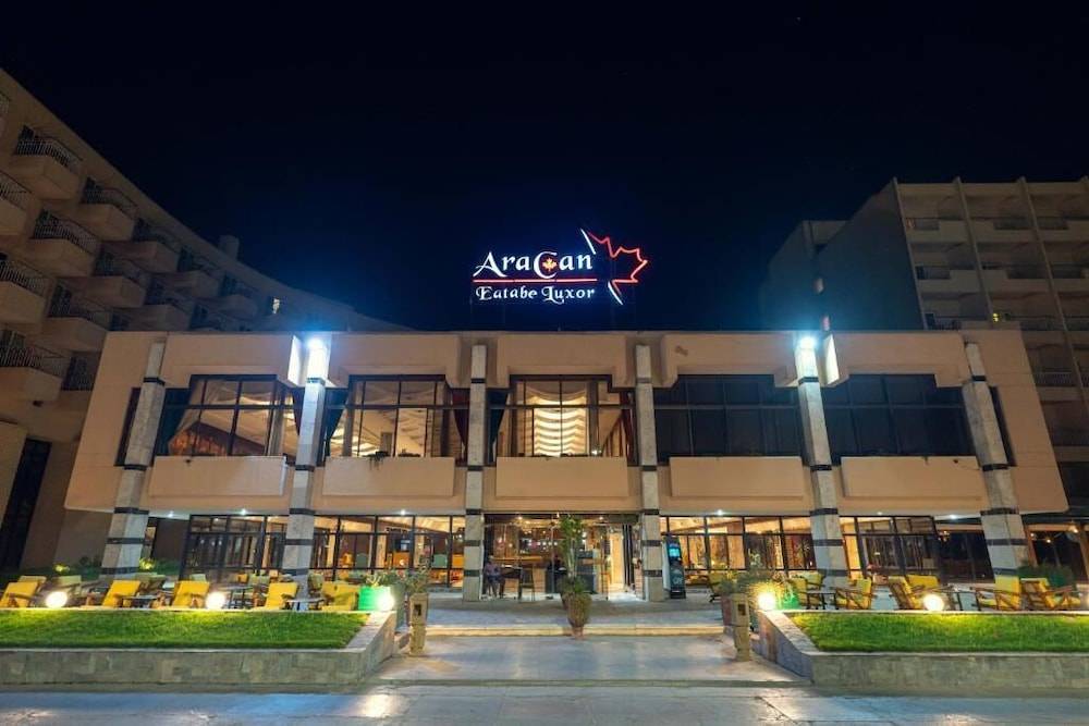 Aracan Eatabe Luxor Hotel 1
