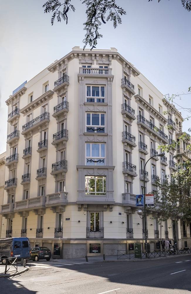 Safestay Madrid Central 1