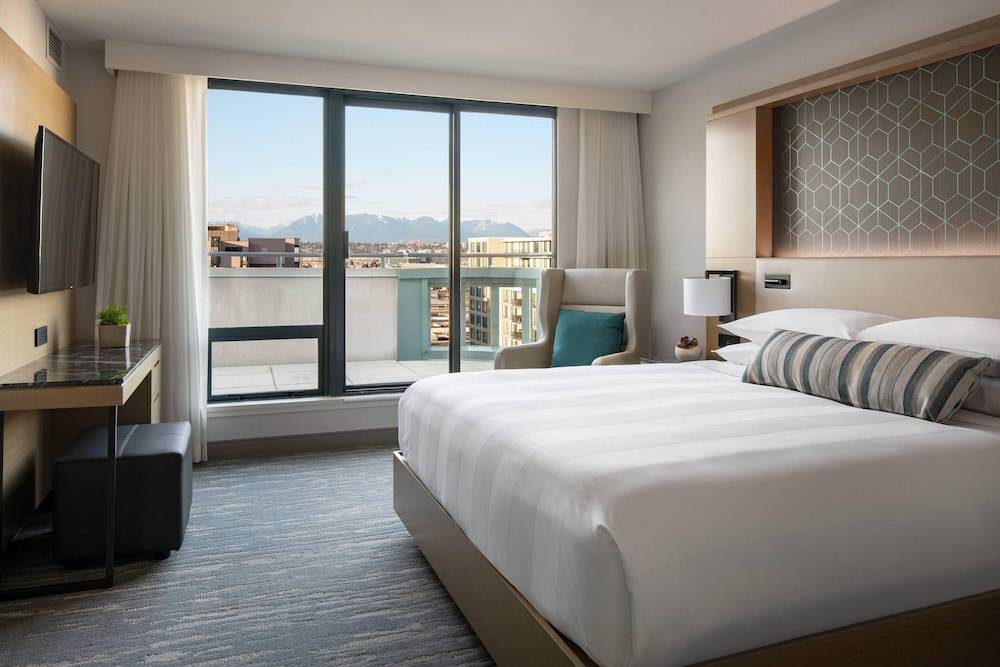 Vancouver Airport Marriott Hotel 1