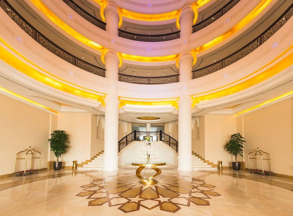 Pullman Resort Al Marjan Island 2