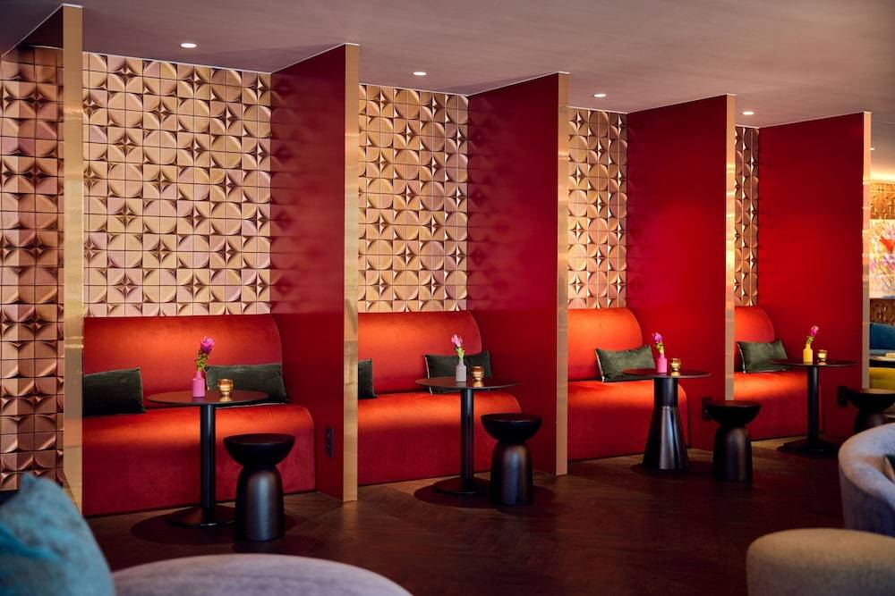 Cardo Brussels, Autograph Collection 2