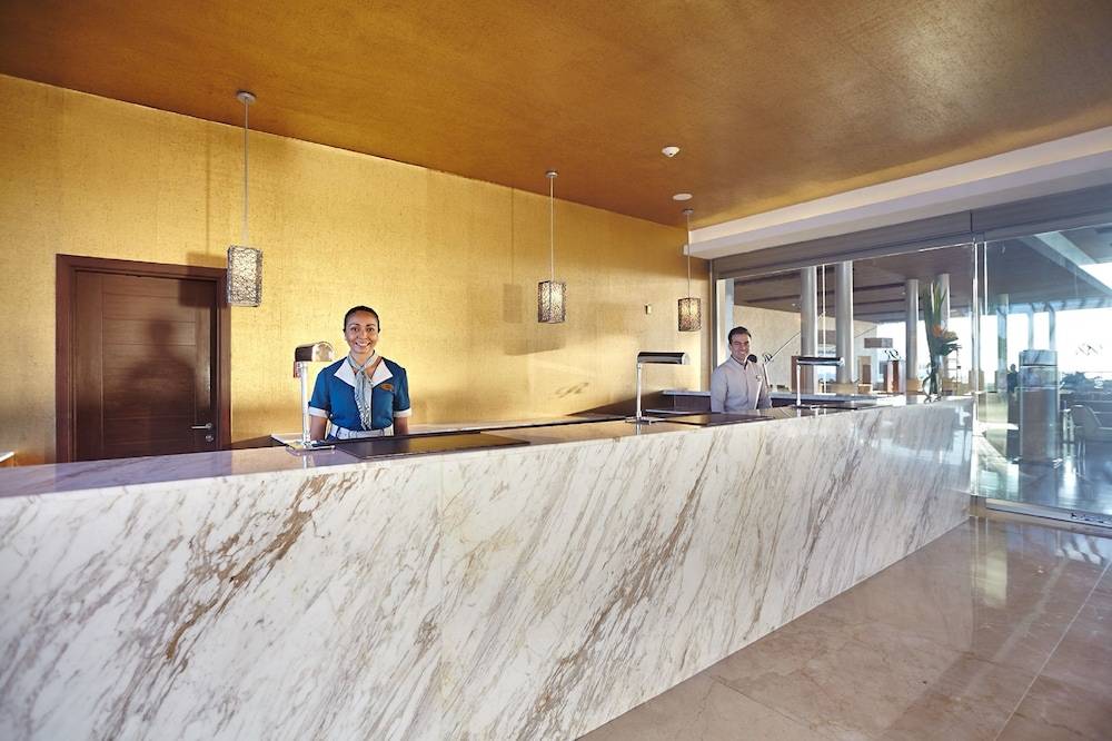 Royalton Riviera Cancun, An Autograph Collection All-Inclusive Resort & Casino 2
