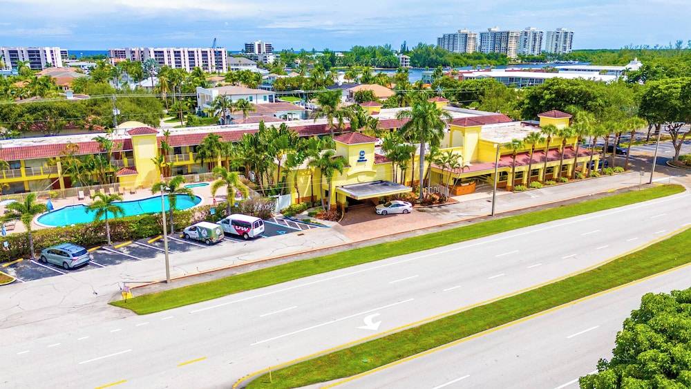 Oasis Boca Raton 1