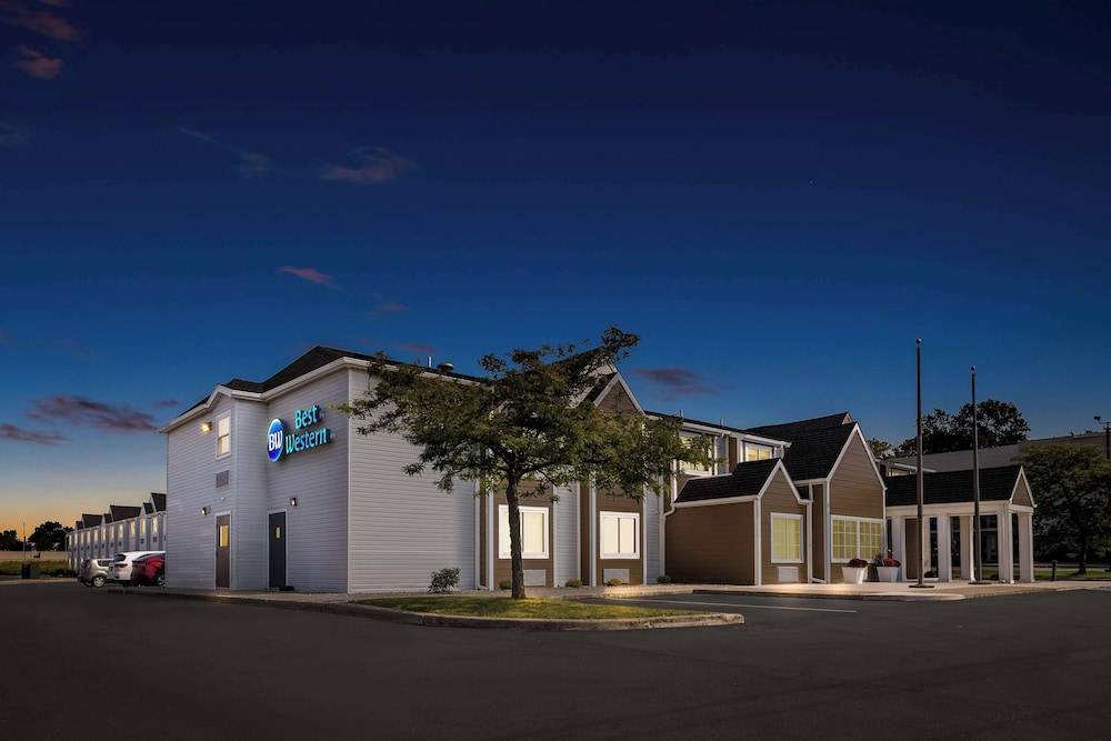 Best Western Buffalo Inn & Suites 1