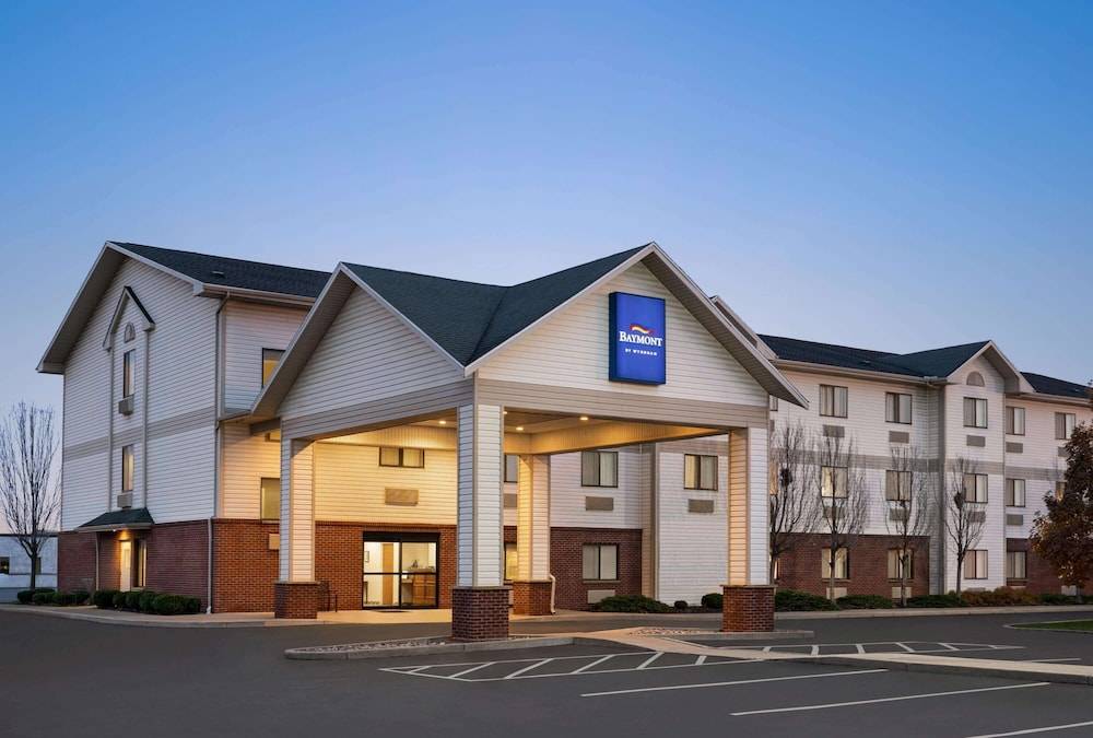 Baymont by Wyndham Buffalo 1
