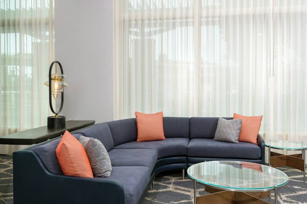 Courtyard by Marriott Buffalo Downtown/Canalside 2