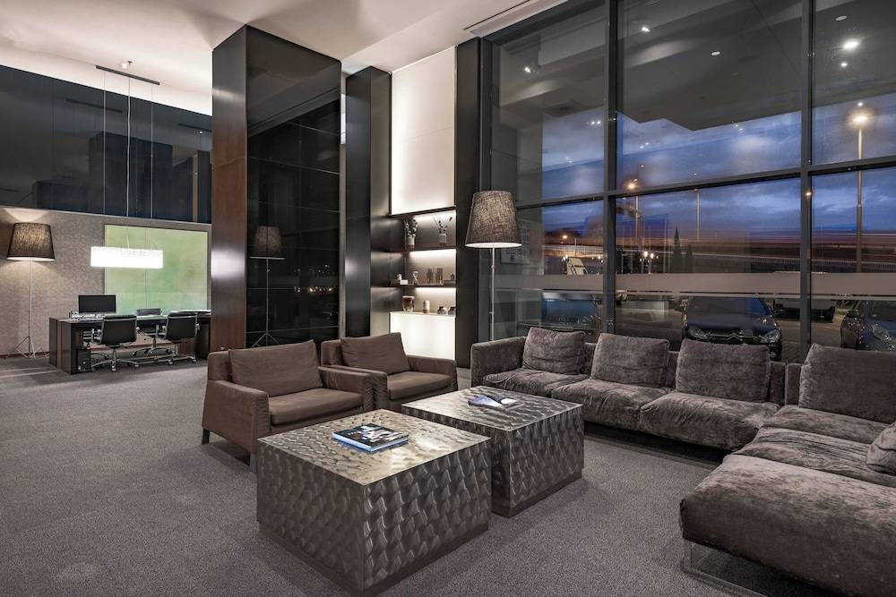 AC Hotel Porto by Marriott 2