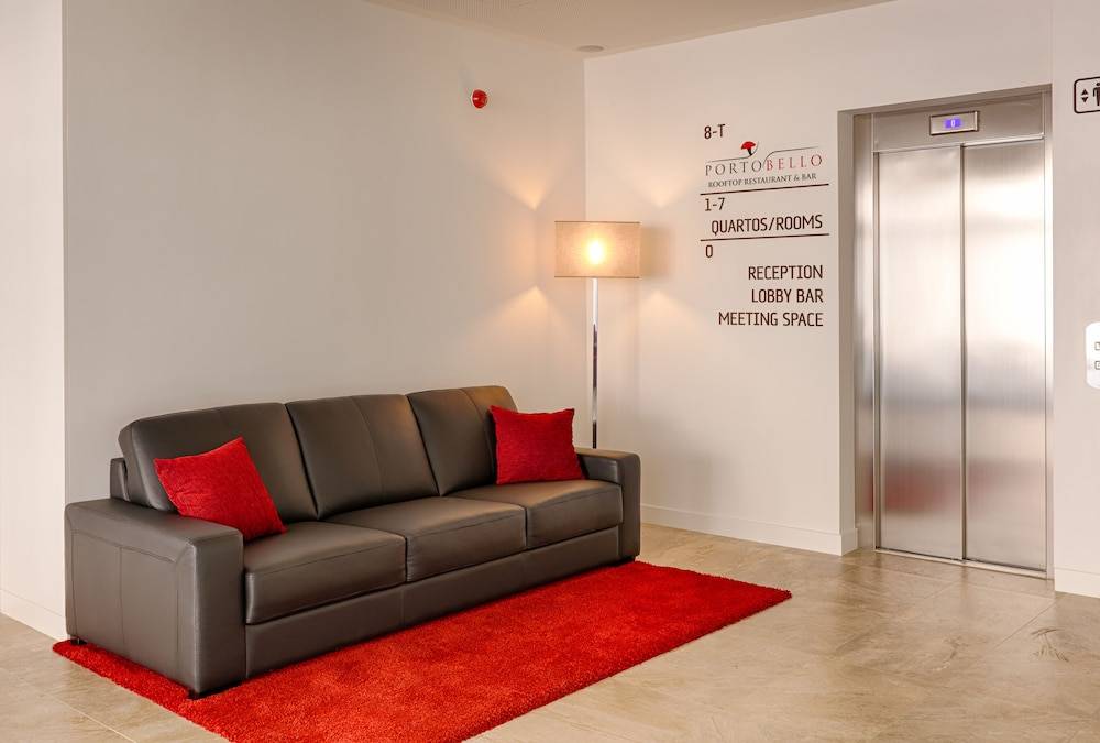 Hotel Porto Downtown 2