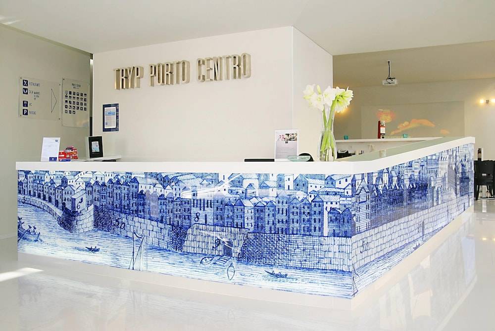 TRYP by Wyndham Porto Centro Hotel 2