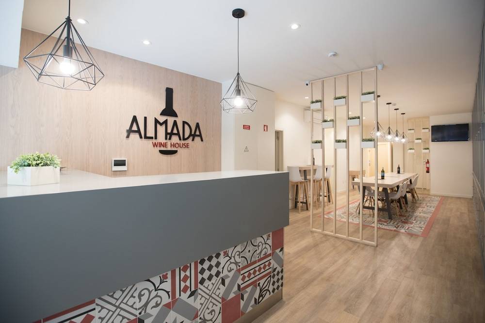 Almada Wine House - Tourism Apartments 2