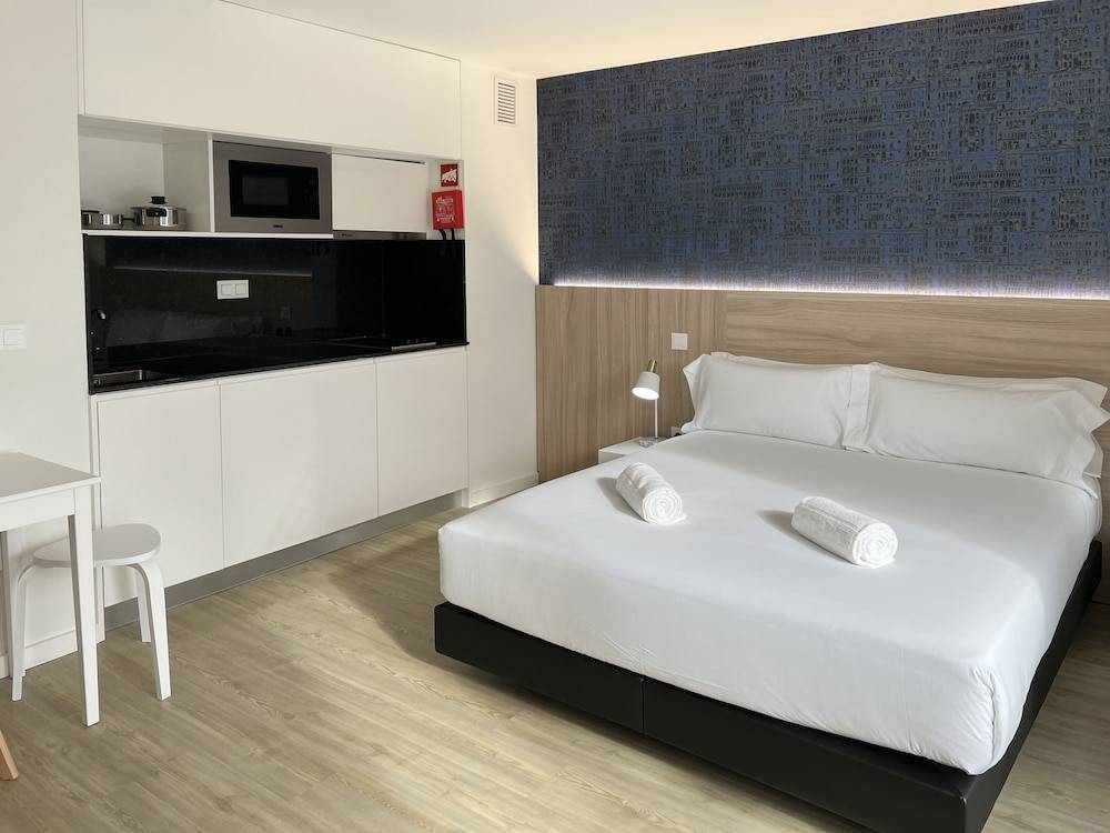 Select Porto Suites 2