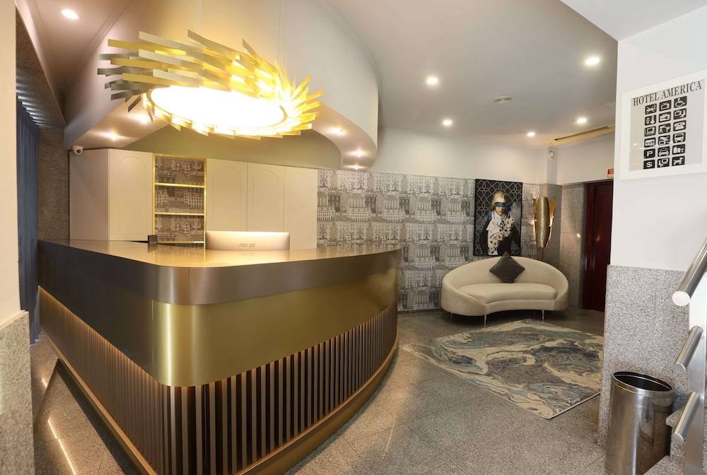 Hotel America 2
