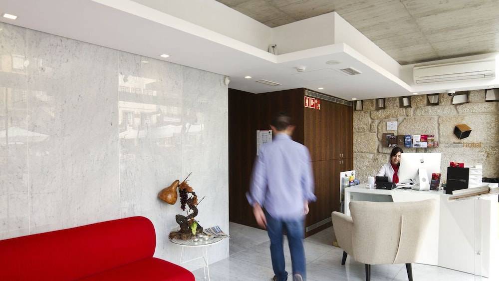 Oca Ribeira do Porto Hotel 2
