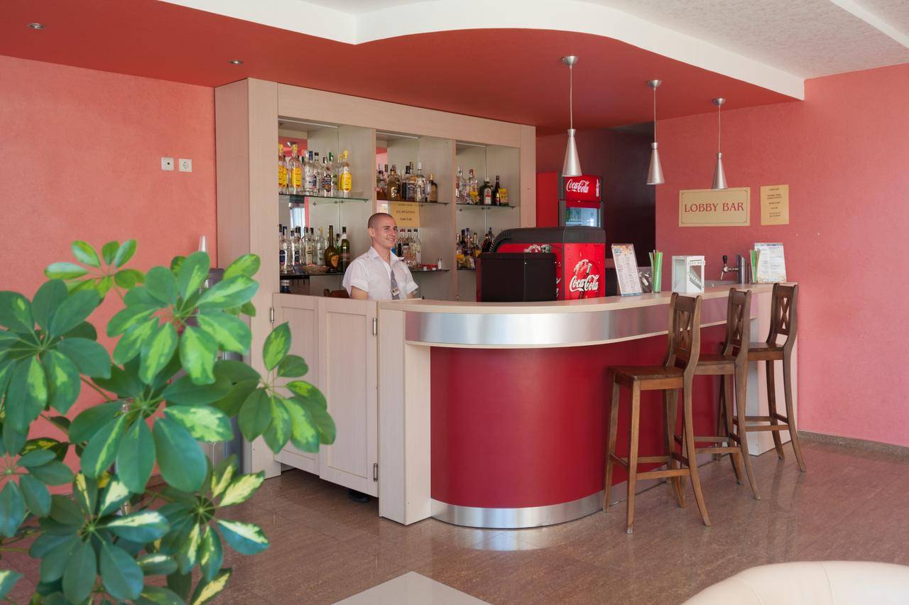 Hotel Longosa - All Inclusive Family Hotel near the beach in the peaceful southern part of Sunny Beach 2