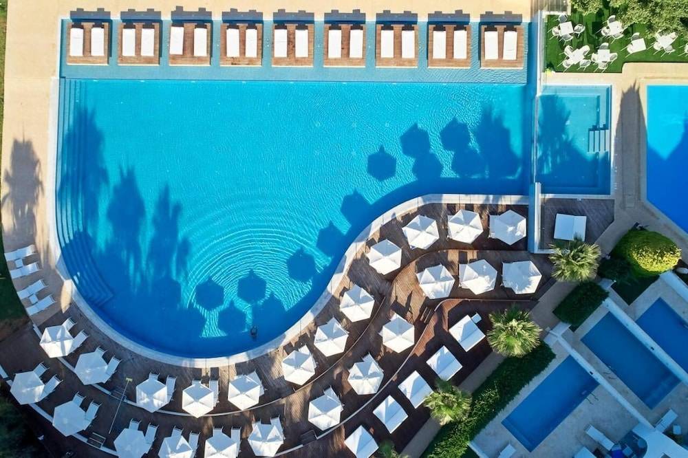 So Nice Beach Resort 1