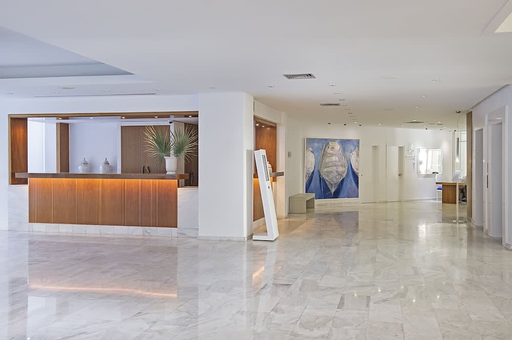 Grecian Sands Hotel 2