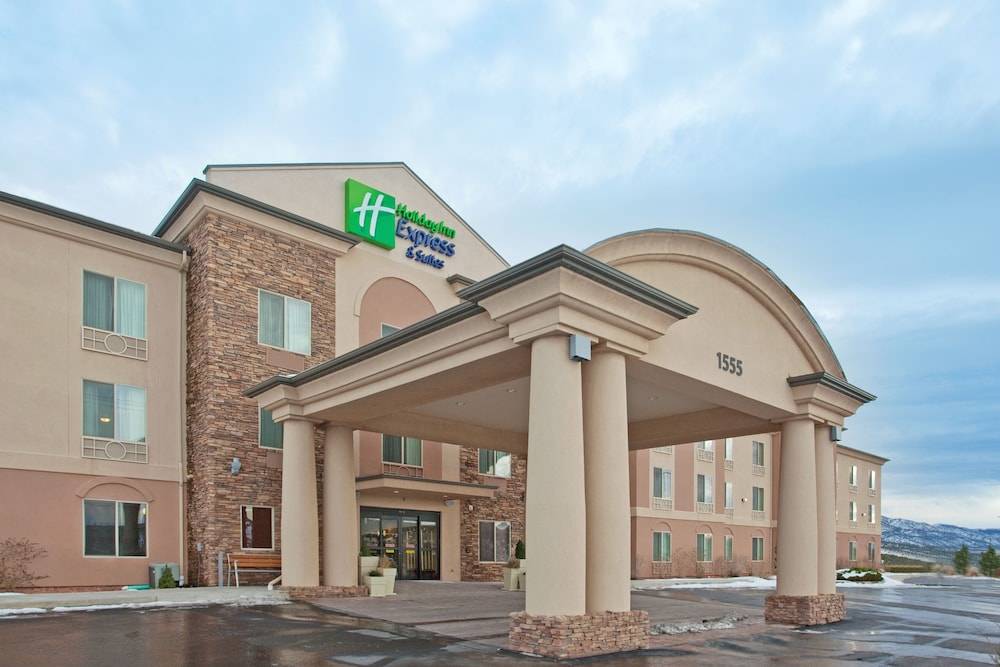 Holiday Inn Express & Suites CEDAR CITY by IHG 1