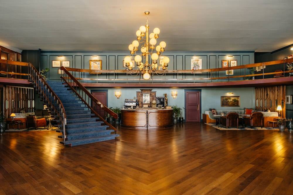 The Hotel Chalet at The Choo Choo 2
