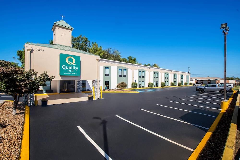 Quality Inn Chattanooga Hamilton Place 1