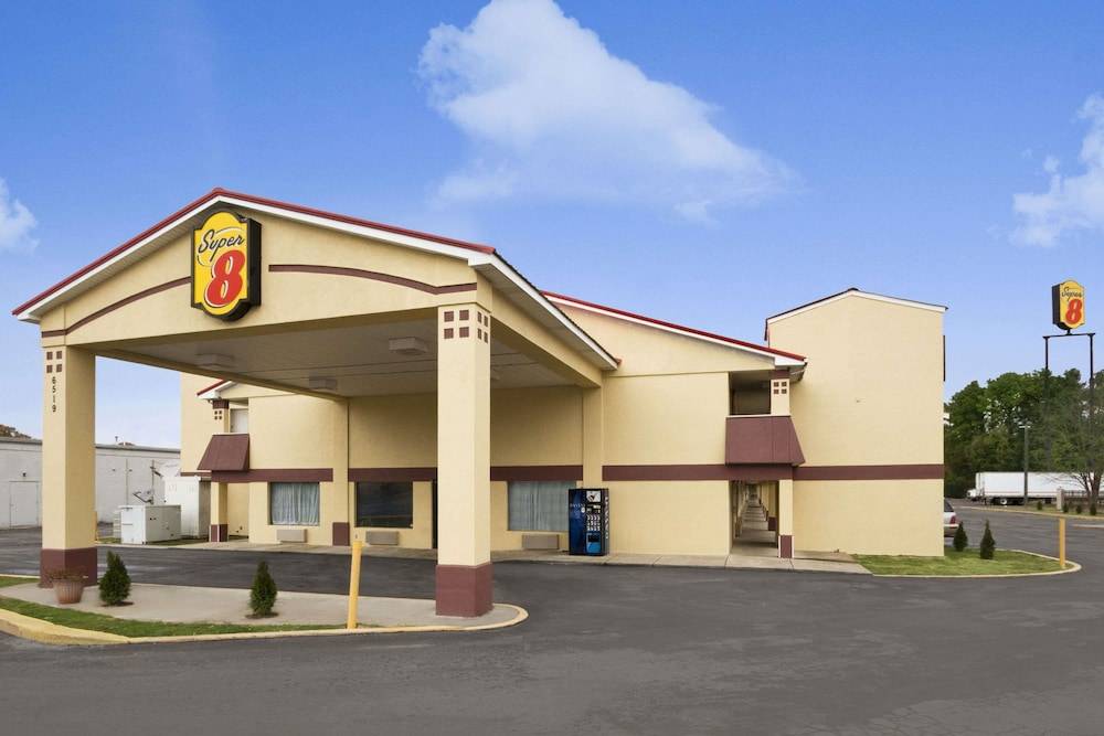 Super 8 by Wyndham Chattanooga/East Ridge 1
