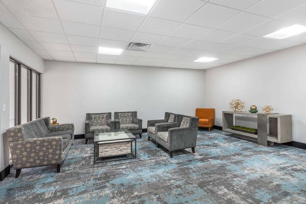 Comfort Inn & Suites Chattanooga-East Ridge 2