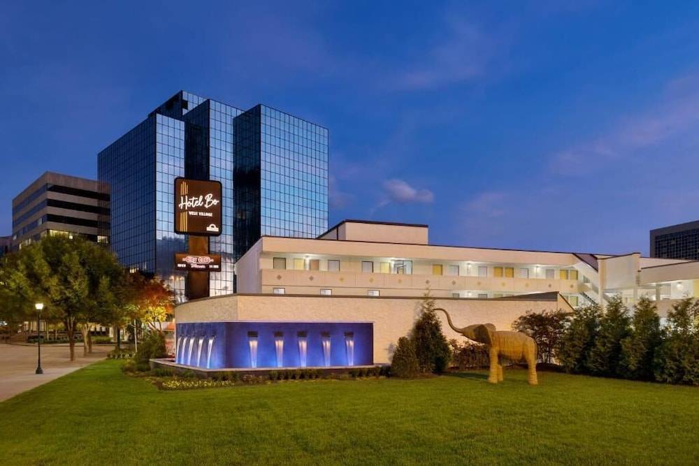 Hotel Bo, a Days Inn by Wyndham Chattanooga Downtown 1