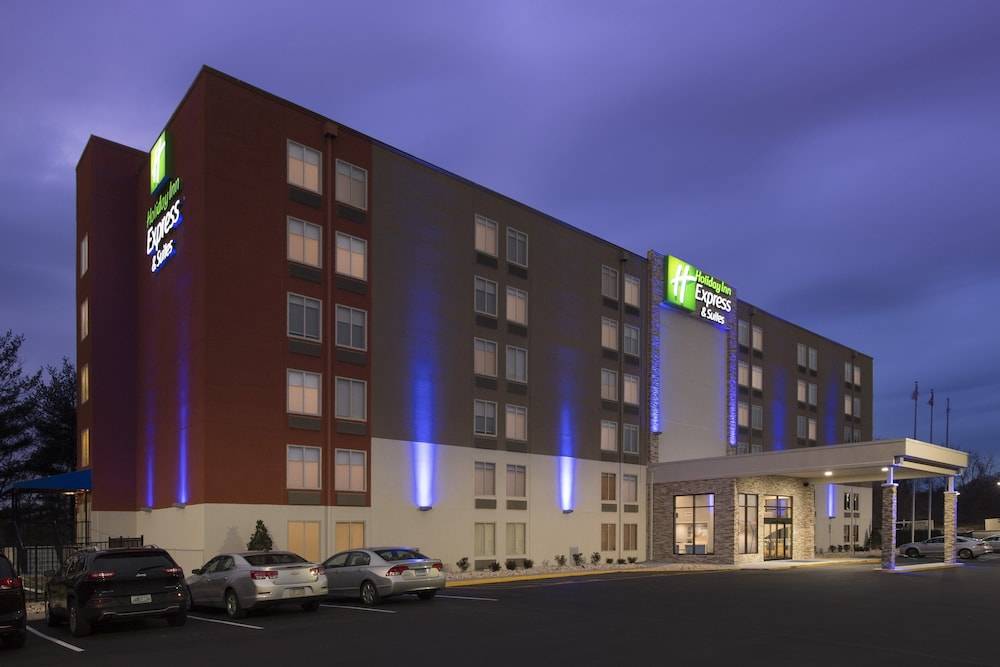 Holiday Inn Express & Suites COLLEGE PARK-UNIVERSITY AREA by IHG 1