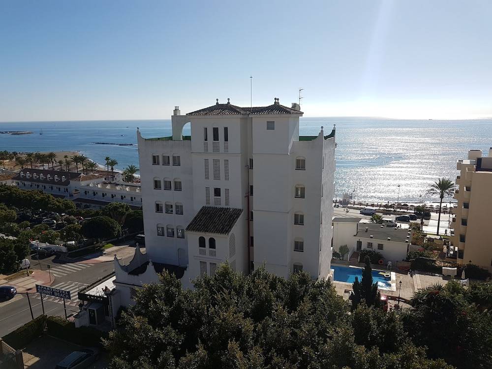 Sunny Beach 1
