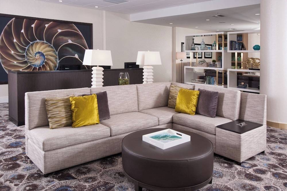 Courtyard Miami Coral Gables 1