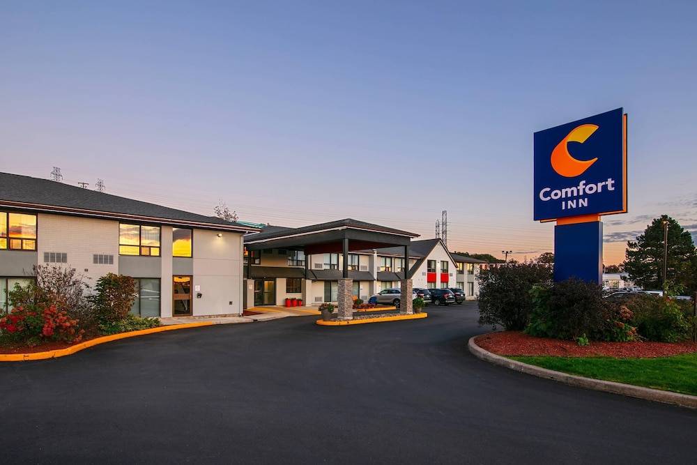 Comfort Inn Dartmouth 1