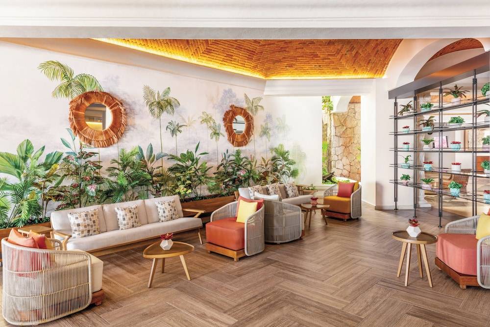 Wyndham Alltra Playa del Carmen Adults Only All Inclusive 2