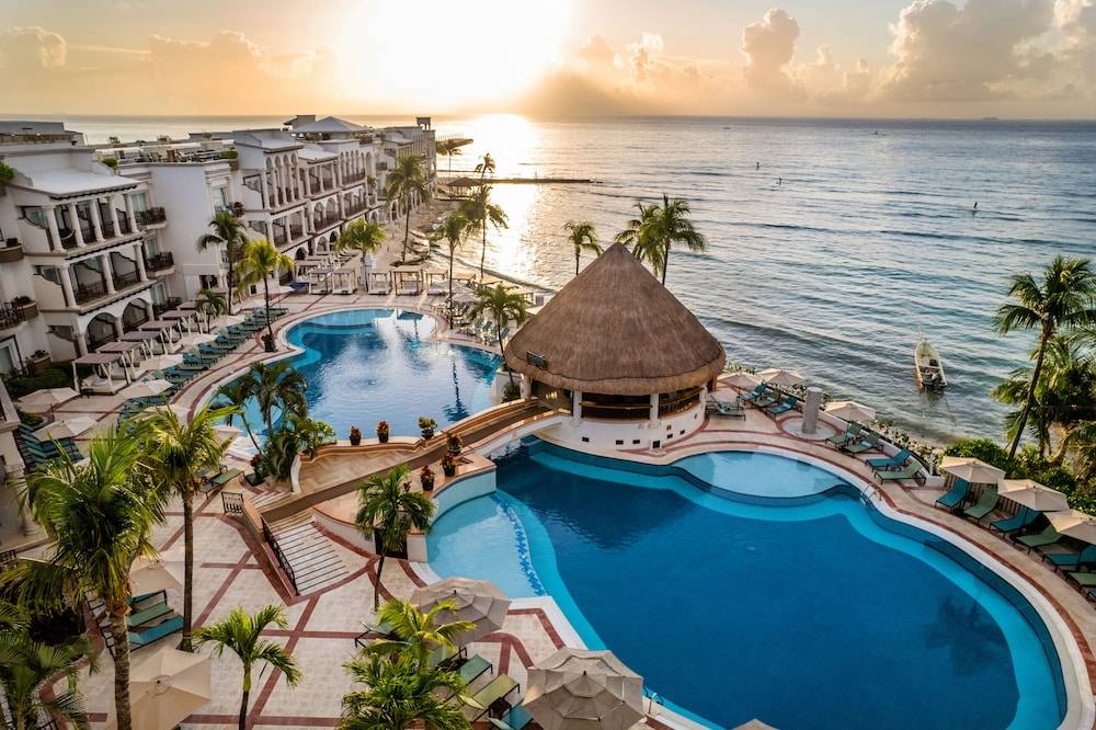 Wyndham Alltra Playa del Carmen Adults Only All Inclusive 1
