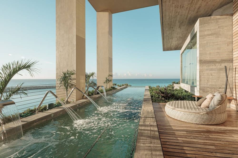 La Casa de la Playa by Xcaret-All Inclusive, Adults Only 1