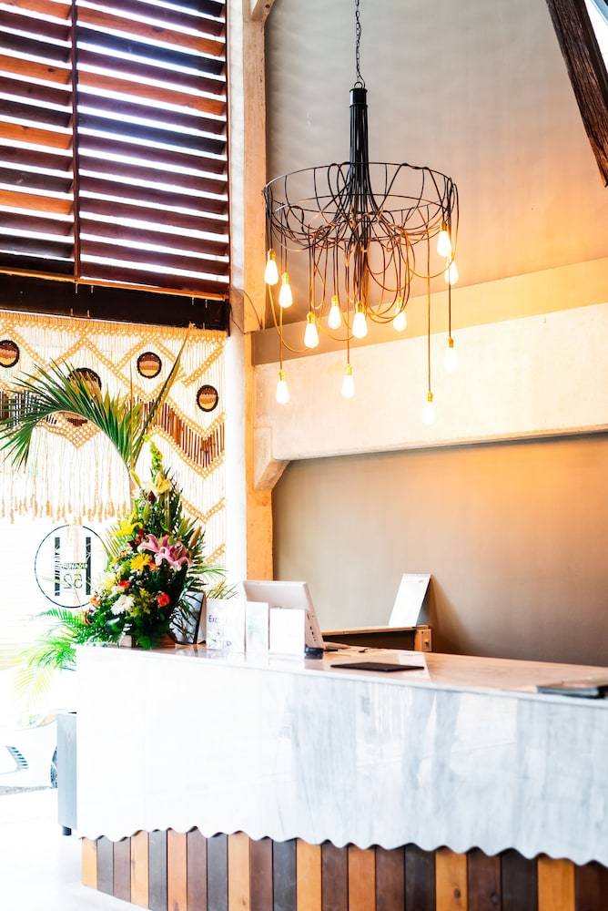 Sunday Hotel 52, Playa del Carmen 2