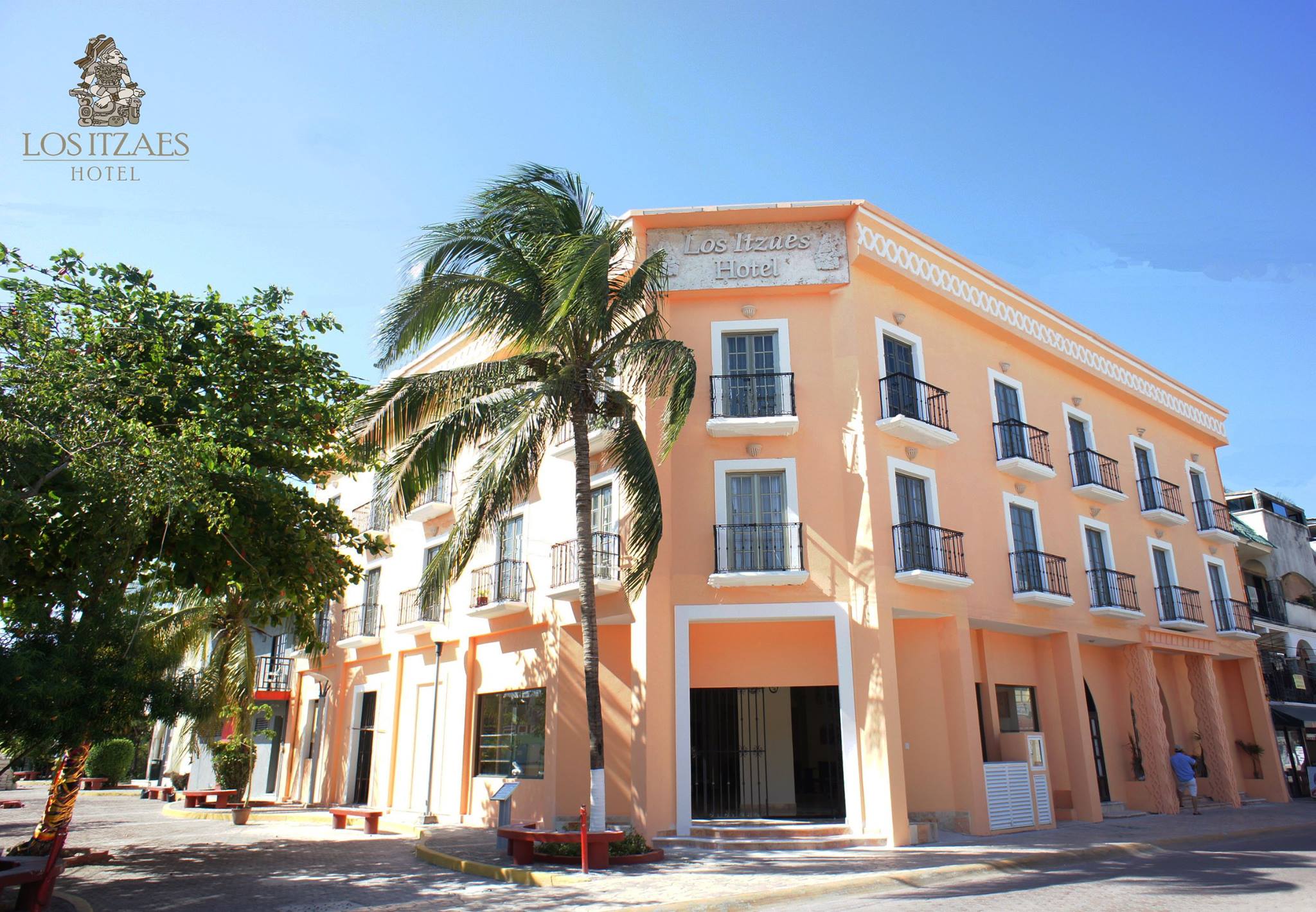 Hotel Los Itzaes by 5th av 1