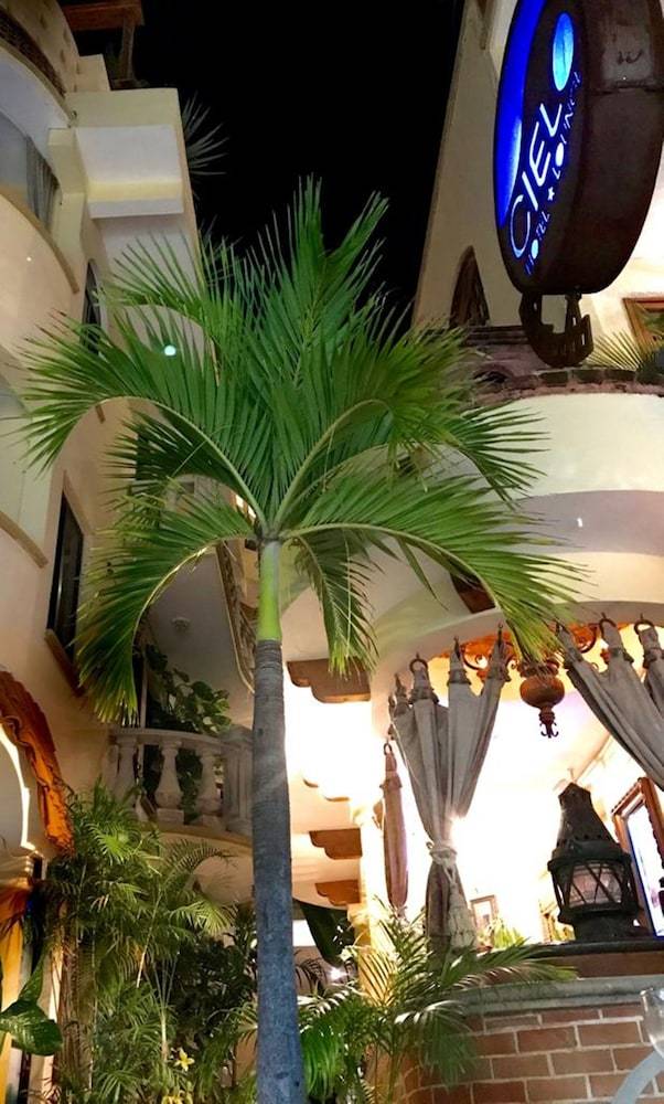 Hotel Cielo 2