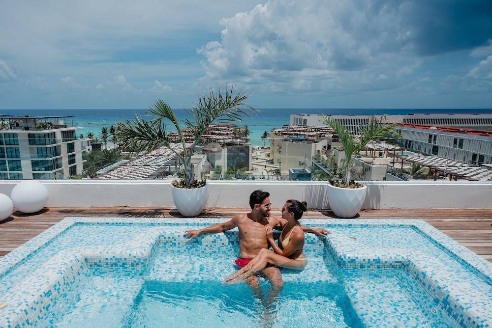 The Reef 28 Hotel & Spa - Luxury Adults Only - All Suites - With Optional All Inclusive 1