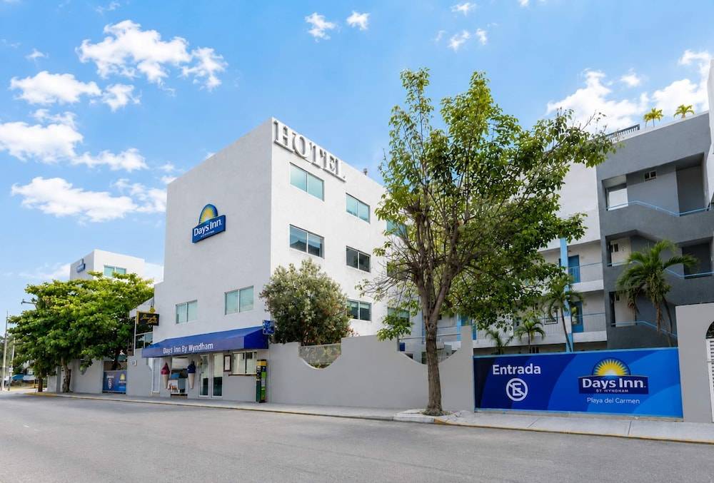 Days Inn by Wyndham Playa del Carmen 1