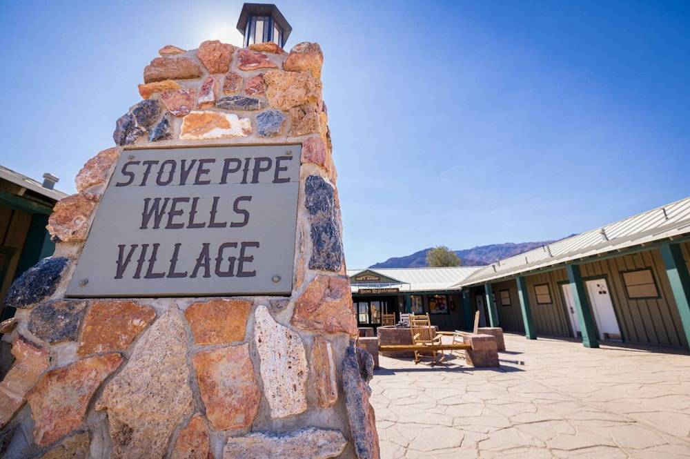Stovepipe Wells Village 2
