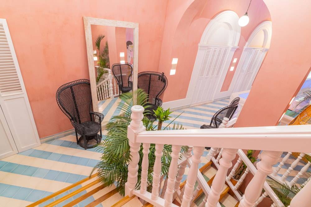 CASA MOVIDA HOSTEL 1