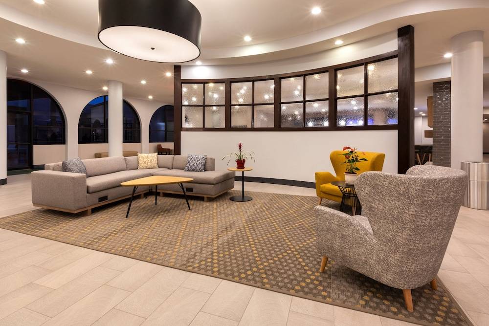 Holiday Inn EL PASO WEST - SUNLAND PARK by IHG 1