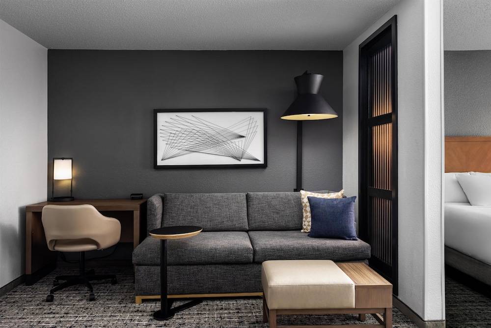 Hyatt Place El Paso Airport 1